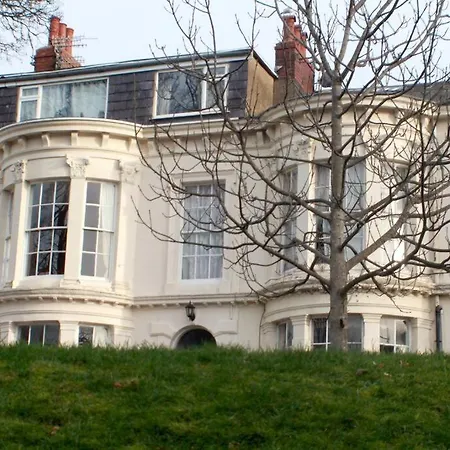 Rosie's Place - 3 - 13 Crown Terrace *