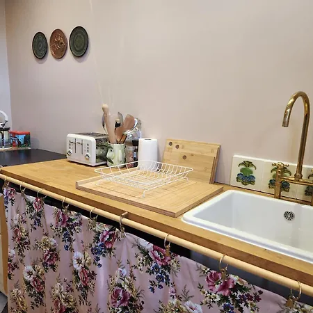 Rosie's Place - 3 - 13 Crown Terrace Apartman Scarborough